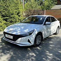 Hyundai Elantra 1.6 AT, 2020, 160 000 км, с пробегом, цена 1 700 000 руб.