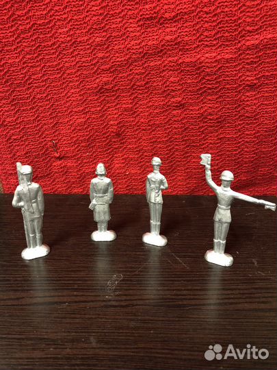 Оловянные солдатики СССР