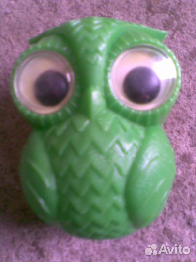 Швейная машинка и флажки детские