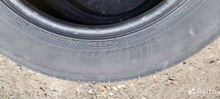 Hankook Optimo H426 215/60 R16