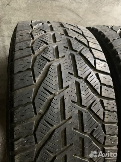 Tigar Winter 235/45 R18 98V