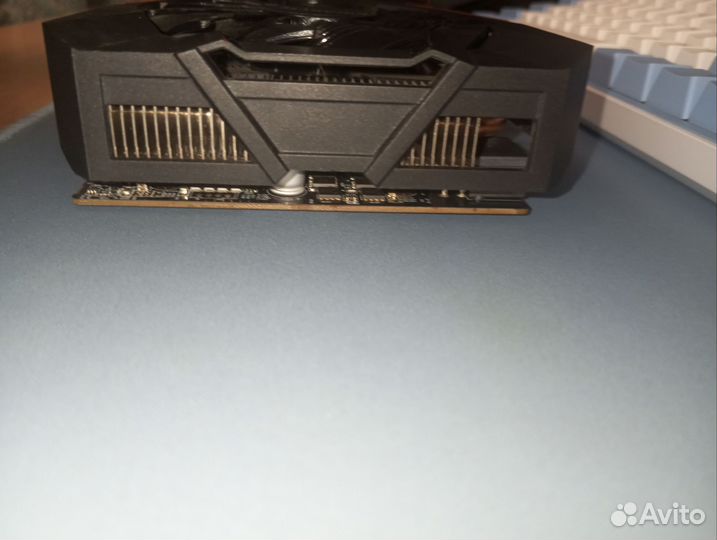 Видеокарта RX 580 gigabyte 8 GB