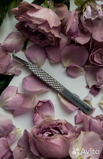 Пинцет для наращивания ресниц