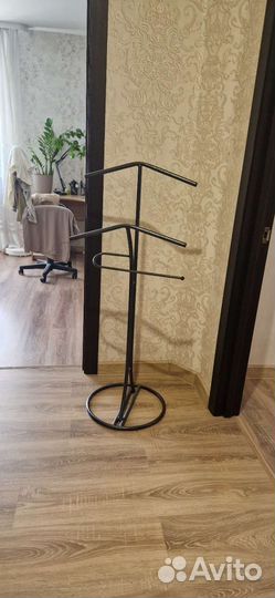 Вешалка напольная