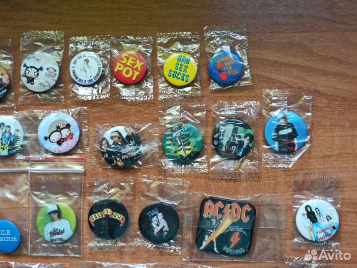 28 современных значков. Все новые. Все разные. Опт