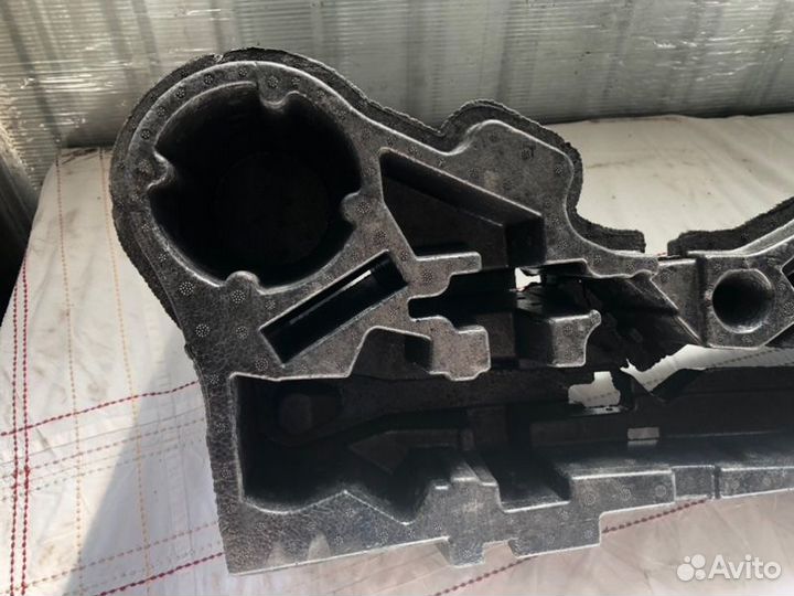 Ящик багажника Mercedes-Benz E-Class W212