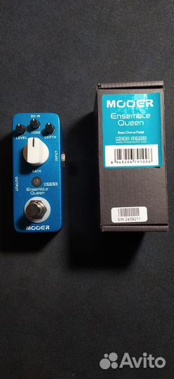 Хорус педаль для бас гитары mooer Ensemble Queen