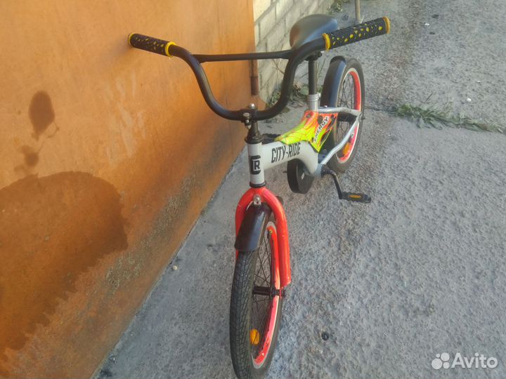 Детский велосипед 18