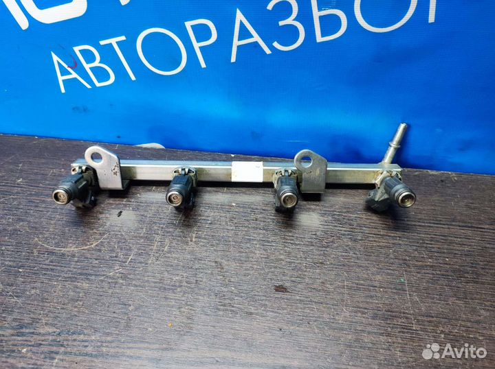 Топливная рампа Lifan Smily