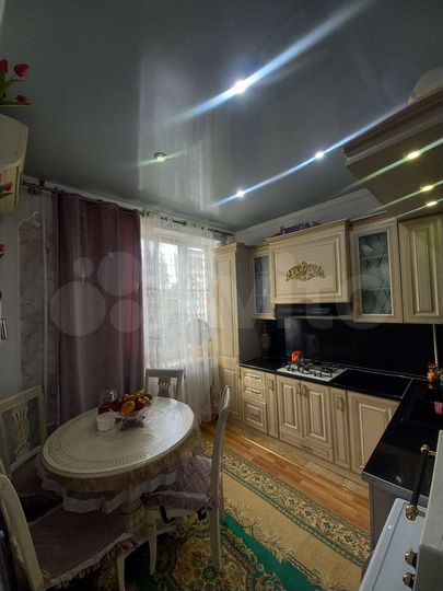 2-к. квартира, 55 м², 2/2 эт.