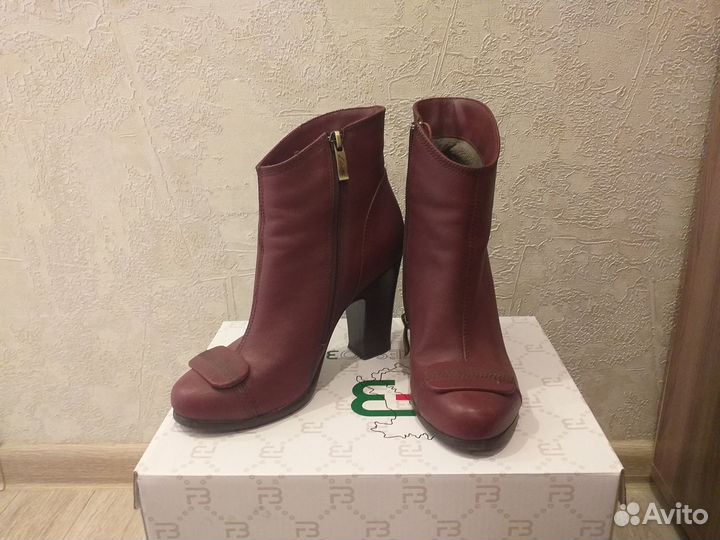 Ботинки осенние женские