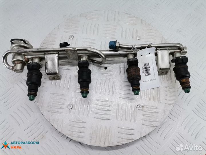 Форсунка Audi A6 4A/C4 1997 058133551