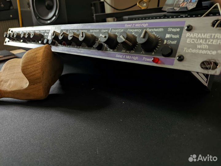 Aphex 109 ламповый параметрический эквалайзер