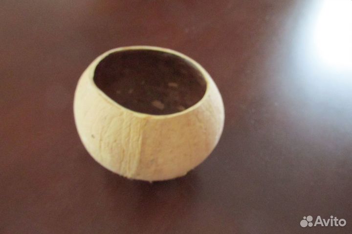 Вазочка из кокосового ореха, Таиланд