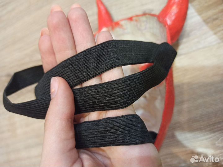 Маска из игры Yuppie Psycho