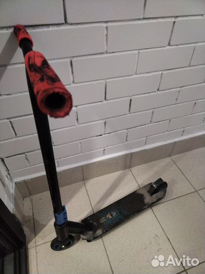 Продам самокат трюковой