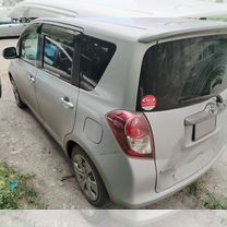 Toyota Ractis 1.5 CVT, 2010, 148 000 км, с пробегом, цена 860 000 руб.