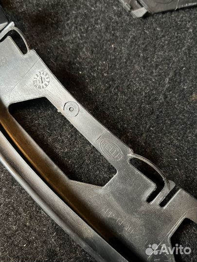 Уплотнитель фары Bmw e60