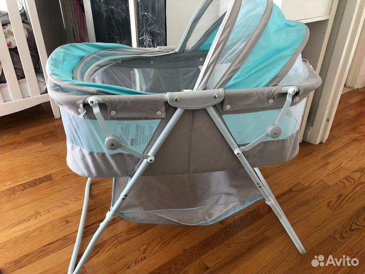 Кроватка-раскладушка для младенца