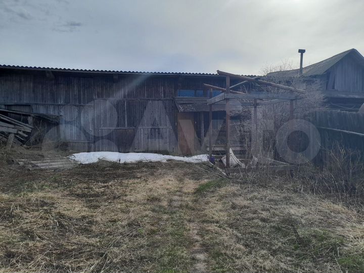 Дом 33 м² на участке 12 сот.