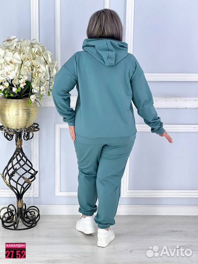 Костюм женский от 62 до 72