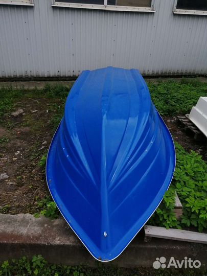 Лодка пластиковая Легант 425