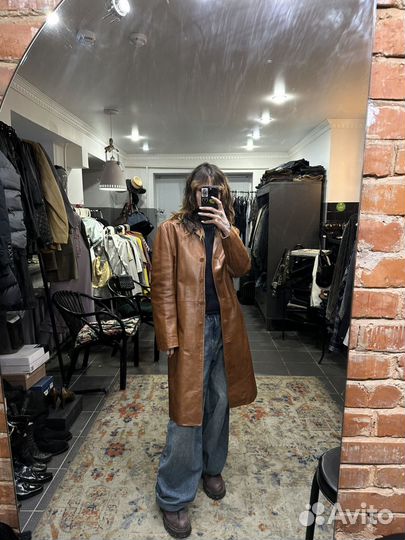 Винтажный кожаный плащ