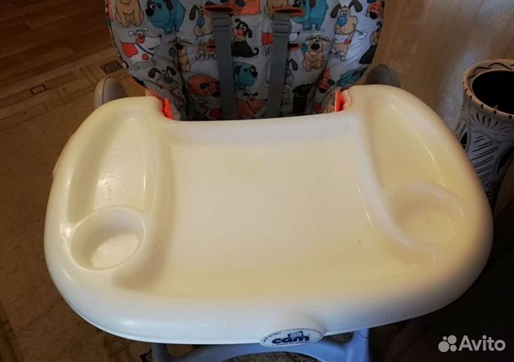 Детский стульчик для кормления