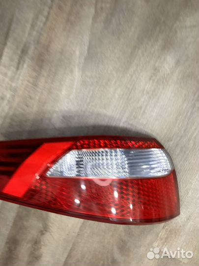 Фонарь задний левый kia rio 3