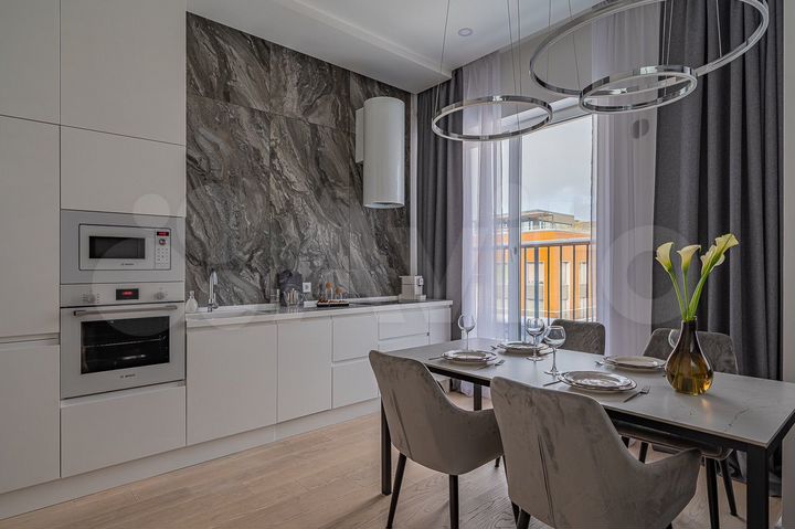 1-к. квартира, 120 м², 9/10 эт.