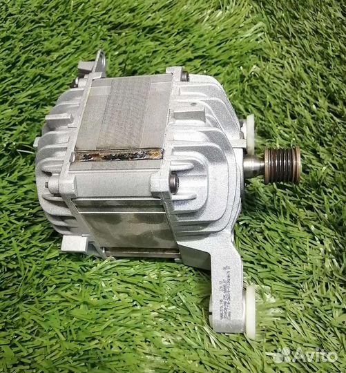 Двигатель Bosch 9000575195