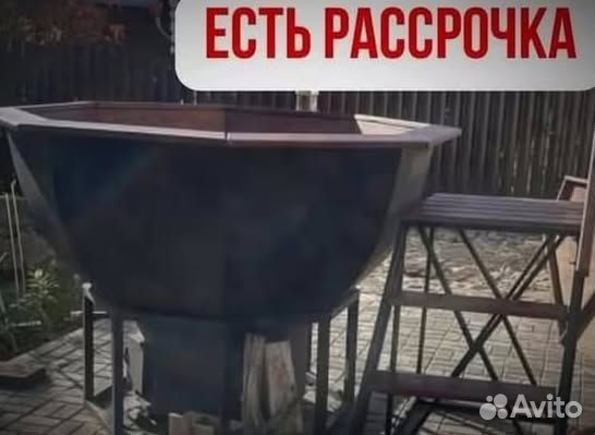 Банный чан 200 см диаметр с отделкой из лиственницы