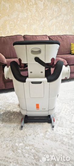 Детское автокресло