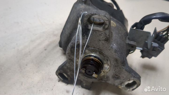 Распределитель зажигания Honda HRV, 2002