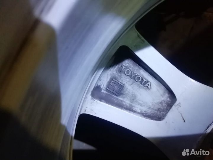 Goform G745 215/65 R16