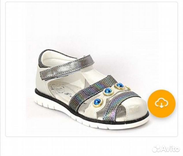 Сандали новые