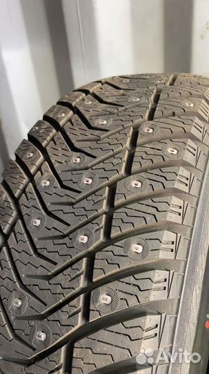 Yokohama IceGuard Stud IG65 205/65 R16 99T