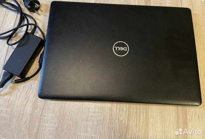 Ноутбук Dell (Intel i5-1035G1 / GeForce mx230 )