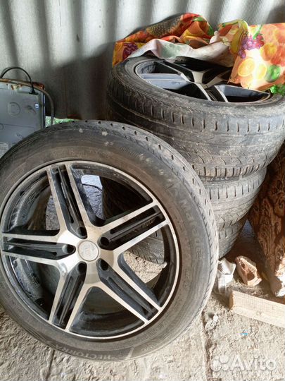 Комплект Колеса на Mitsubishi outlander. Торг