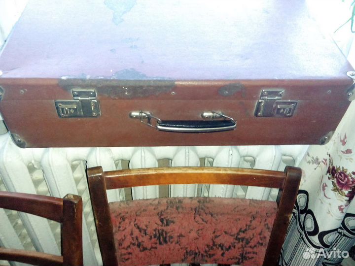 Чемодан советский