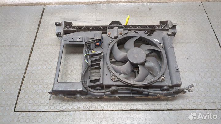 Рамка передняя Peugeot Partner, 2009