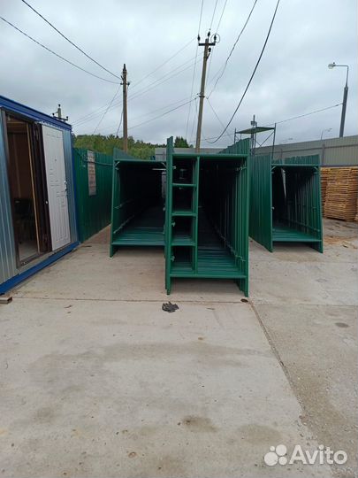 Леса строительные много