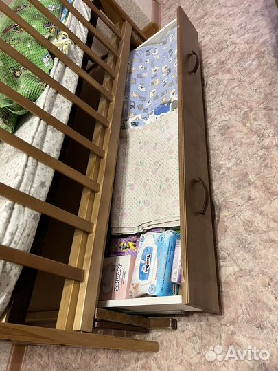 Детская кроватка