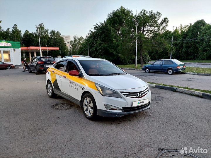 Hyundai Solaris 1.6 AT, 2015, 195 000 км