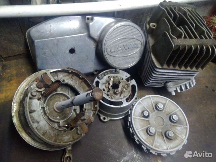 Запчасти на Яву 350