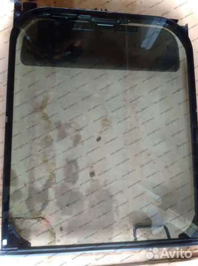 Стекло кузовное заднее левое на Нуundai 450 lc-7
