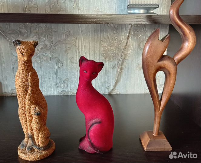 Статуэтка кошка