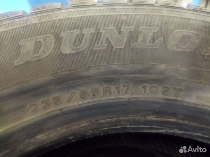 Dunlop Grandtrek Ice 02 235/65 R17 108T