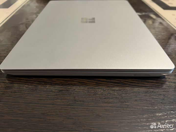 Ноутбук Microsoft Surface