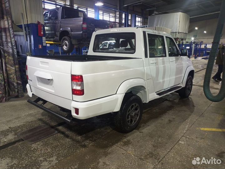 УАЗ Pickup 2.7 МТ, 2024